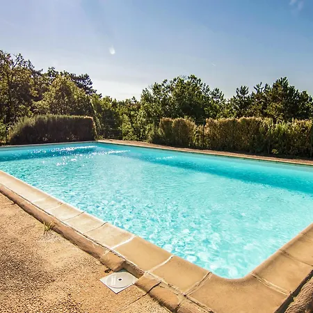 Ferienhaus Holiday Home In Salignac With Pool, Cleaning Included